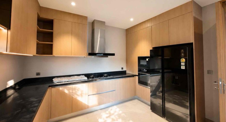 Villa zum Kauf mit 6 Zimmer in Mueang Phuket, Phuket