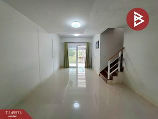 Casa adosada en venta de 3 habitaciones en Prawet, Bangkok