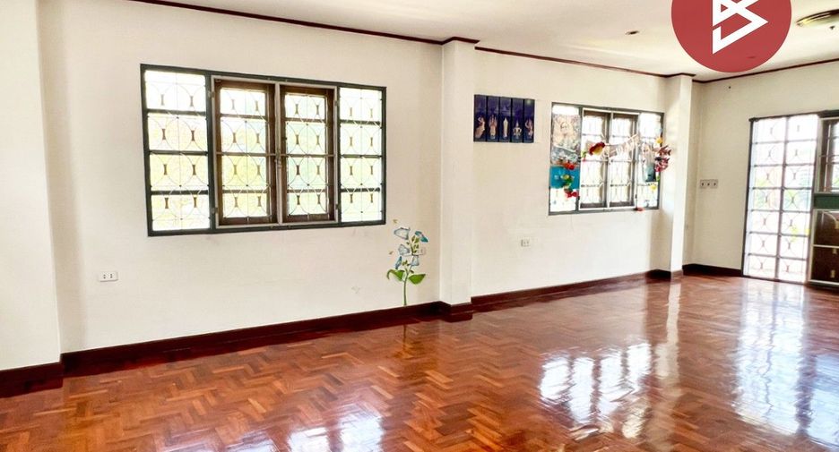 À vendre 4 chambres maison à Bang Bon, Bangkok