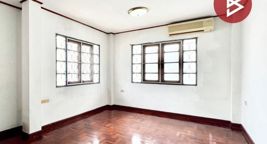 À vendre 4 chambres maison à Bang Bon, Bangkok