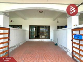Casa adosada en venta de 3 habitaciones en Uthai, Phra Nakhon Si Ayutthaya