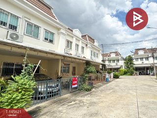 Casa adosada en venta de 3 habitaciones en Bueng Kum, Bangkok