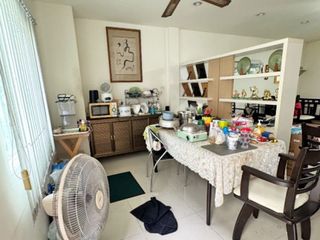 Casa adosada en venta de 3 habitaciones en Bueng Kum, Bangkok