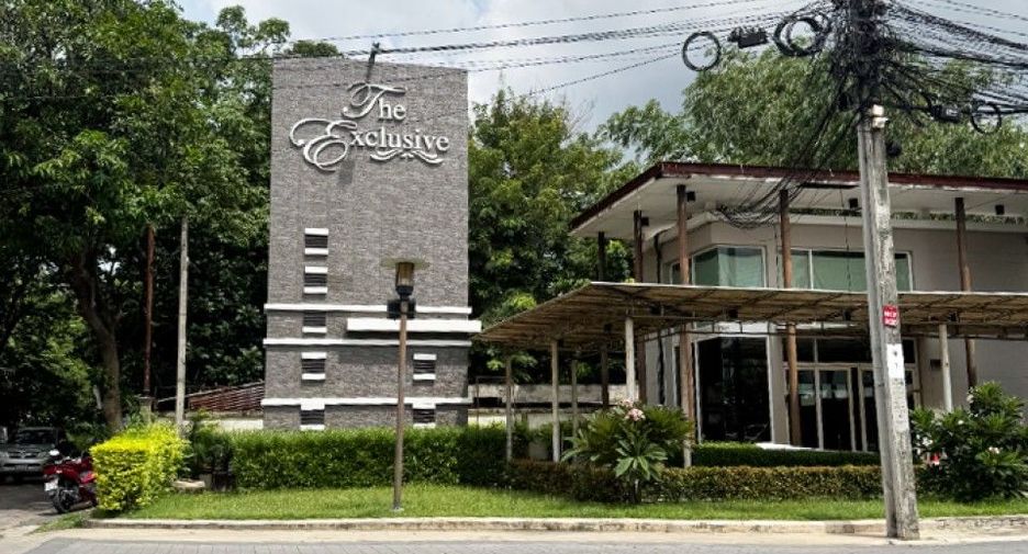 Casa adosada en venta de 3 habitaciones en Bueng Kum, Bangkok