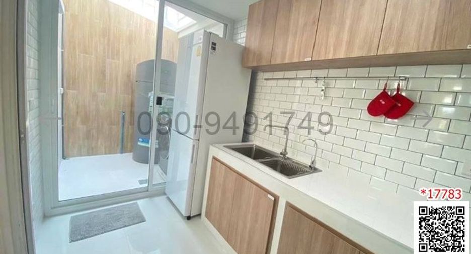 Reihenhaus zur Miete mit 3 Zimmer in Mueang Samut Prakan, Samut Prakan