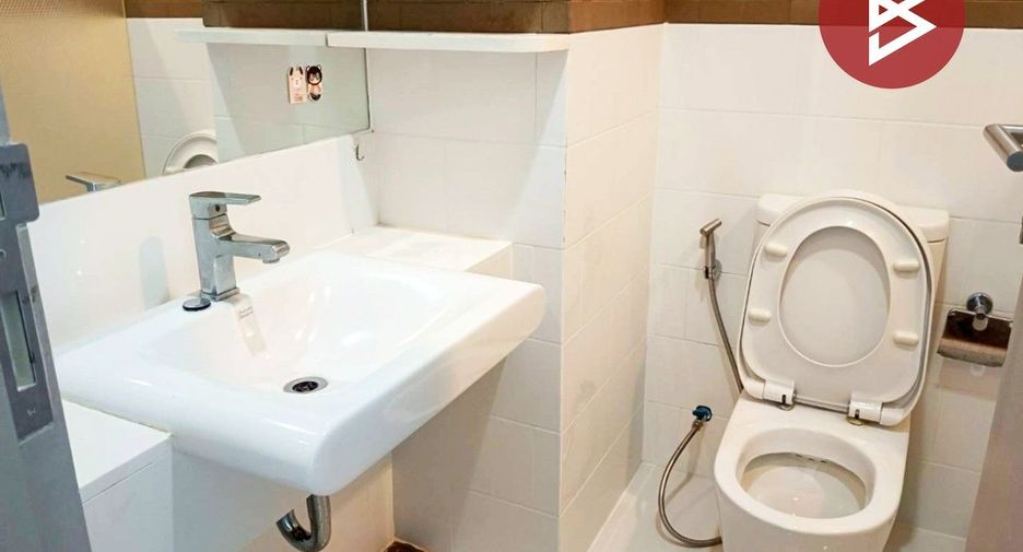 À vendre 1 chambre condo à Phra Khanong, Bangkok