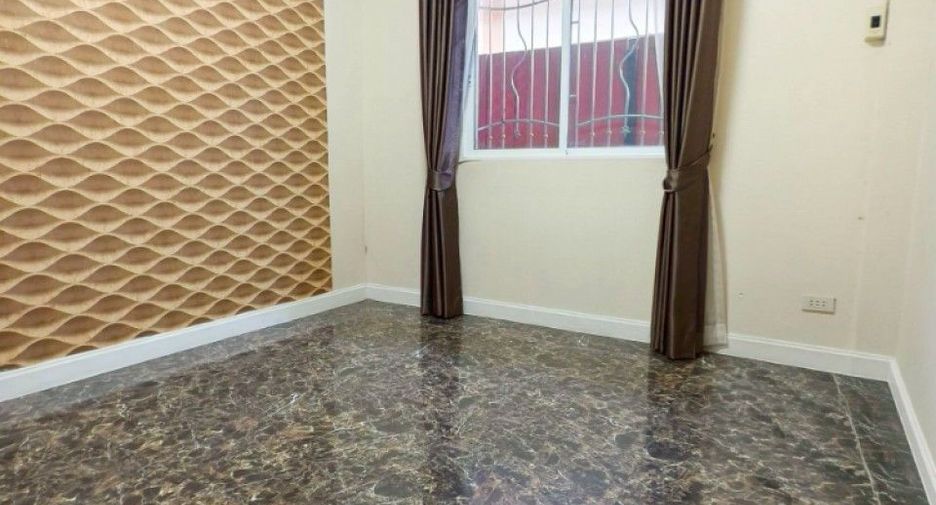 For sale 3 ベッドルーム house in Mueang Samut Sakhon, Samut Sakhon