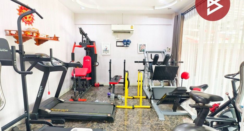For sale 3 ベッドルーム house in Mueang Samut Sakhon, Samut Sakhon