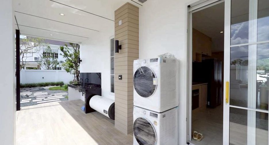For rent 4 bedrooms villa in Hang Dong, Chiang Mai