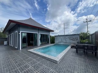For rent 2 bedrooms villa in Mueang Krabi, Krabi