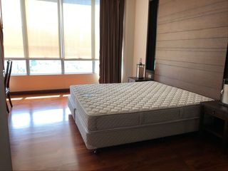 Wohnung zur Miete mit 3 Zimmer in Watthana, Bangkok