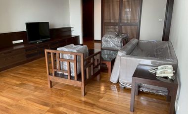 Condo en alquiler de 3 habitaciones en Watthana, Bangkok
