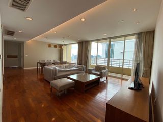 Wohnung zur Miete mit 3 Zimmer in Watthana, Bangkok