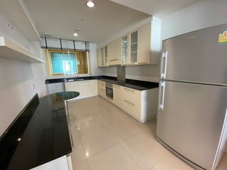 Wohnung zur Miete mit 3 Zimmer in Watthana, Bangkok