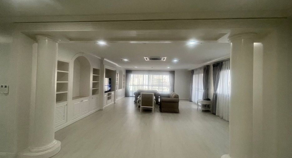Wohnung zur Miete mit 3 Zimmer in Khlong Toei, Bangkok