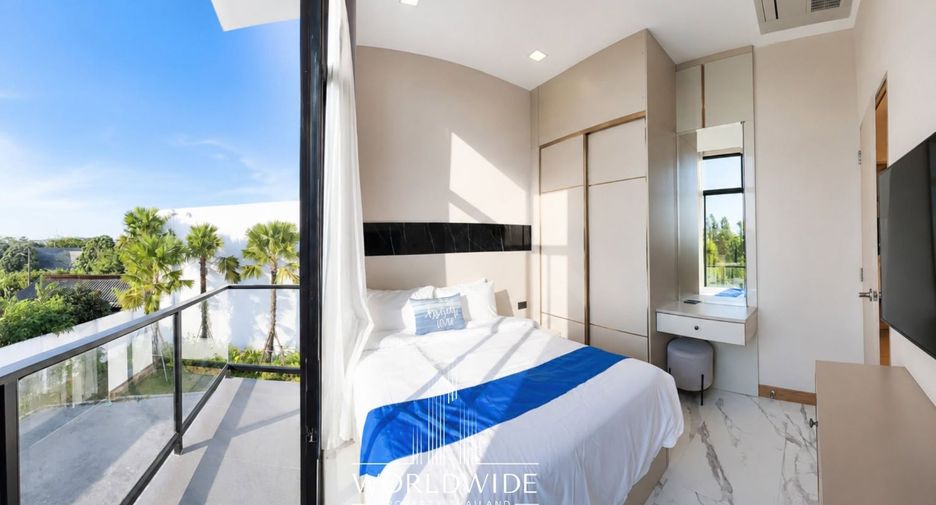 For sale 3 bedrooms townhouse in Bang Lamung, Chonburi