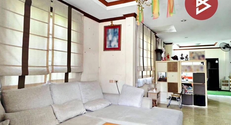 À vendre 3 chambres maison à Bang Khae, Bangkok