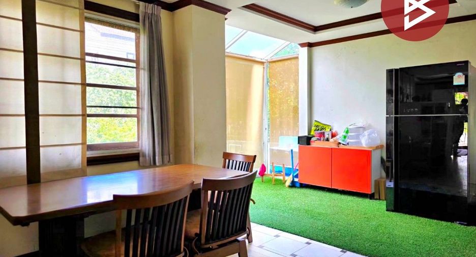 À vendre 3 chambres maison à Bang Khae, Bangkok