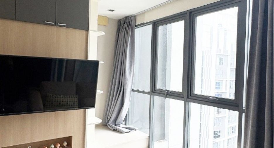 For sale 1 bed condo in Phra Khanong, Bangkok