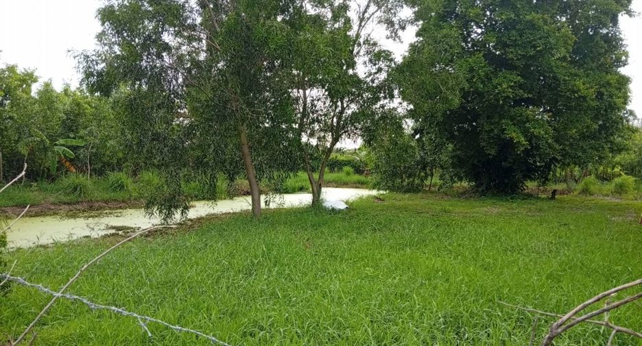 Terreno en venta en Min Buri, Bangkok