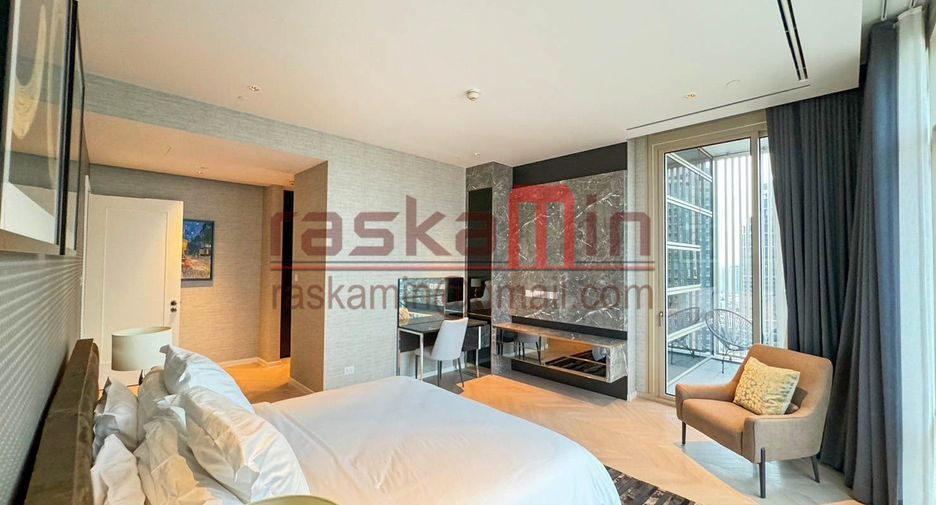 For sale 4 bedrooms condo in Bang Kho Laem, Bangkok