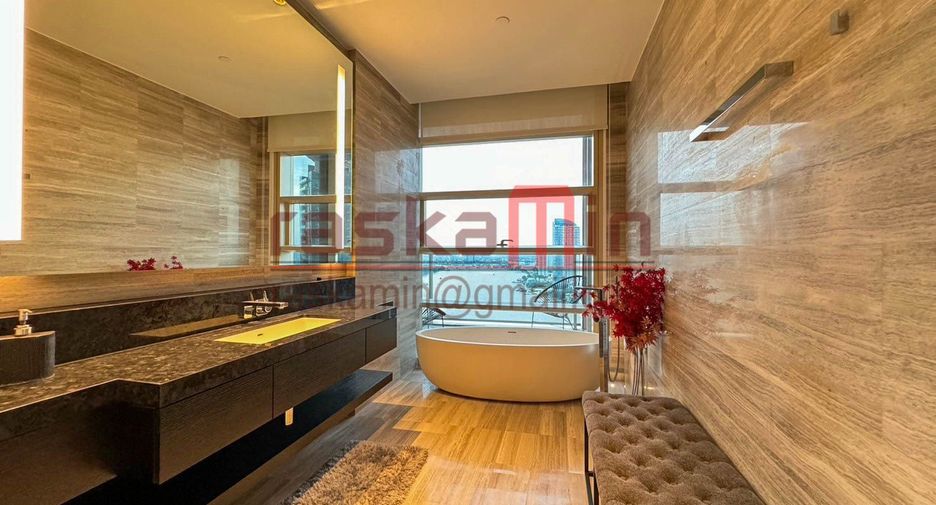 For sale 4 bedrooms condo in Bang Kho Laem, Bangkok