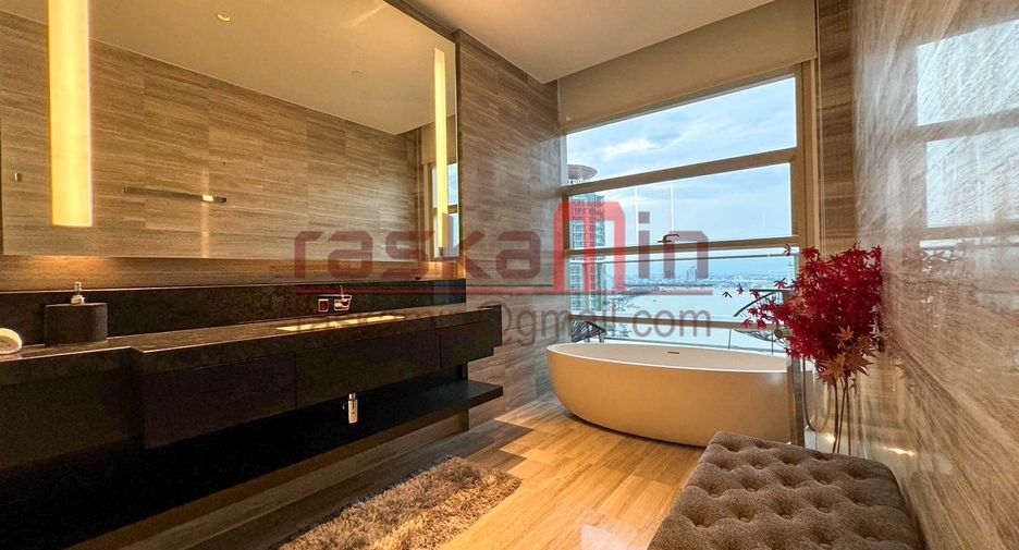 For sale 4 bedrooms condo in Bang Kho Laem, Bangkok