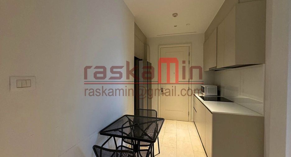 For sale 4 bedrooms condo in Bang Kho Laem, Bangkok