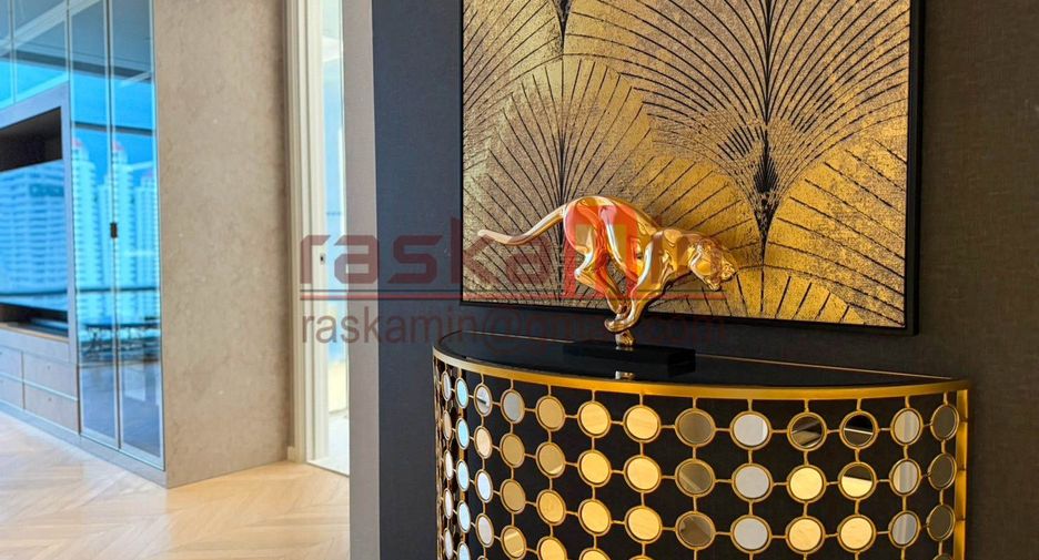 For sale 4 bedrooms condo in Bang Kho Laem, Bangkok