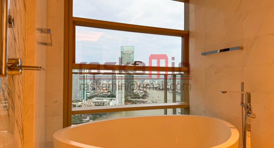 For sale 4 bedrooms condo in Bang Kho Laem, Bangkok