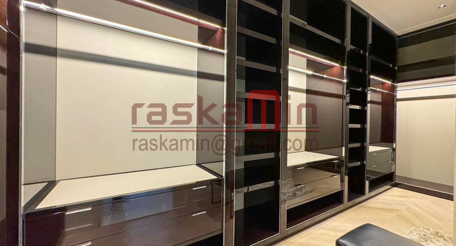 For sale 4 bedrooms condo in Bang Kho Laem, Bangkok