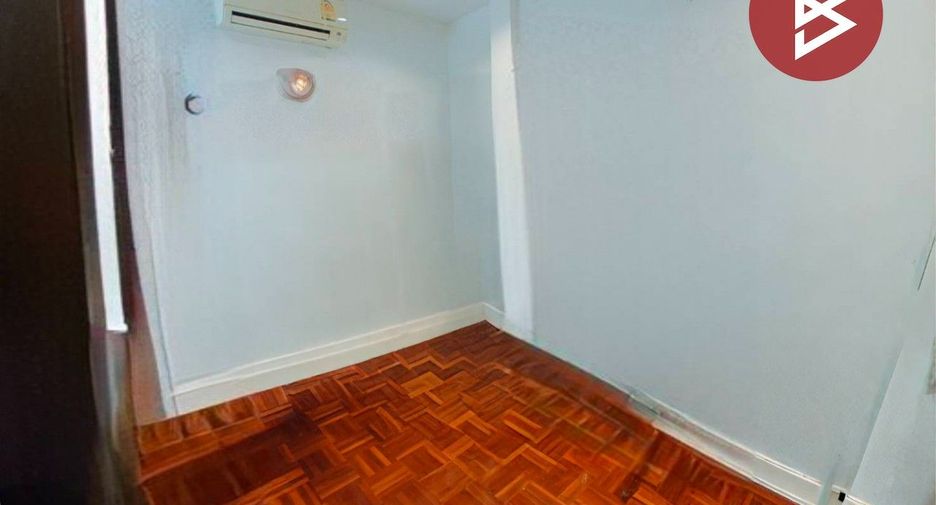 For sale 3 bedrooms house in Prawet, Bangkok