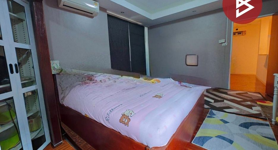 For sale 3 bedrooms house in Prawet, Bangkok