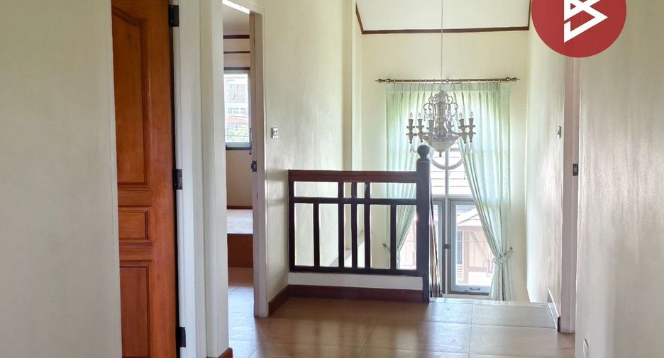 Casa en alquiler y en venta de 8 habitaciones en Mueang Nonthaburi, Nonthaburi