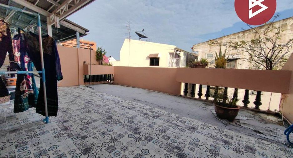 For sale 6 bedrooms townhouse in Bangkok Yai, Bangkok