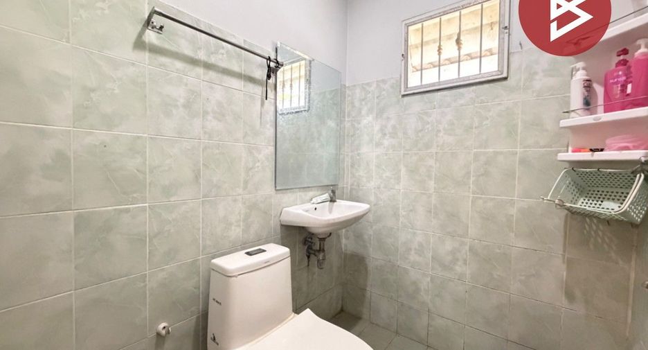 Casa adosada en venta de 2 habitaciones en Bang Pa-in, Phra Nakhon Si Ayutthaya