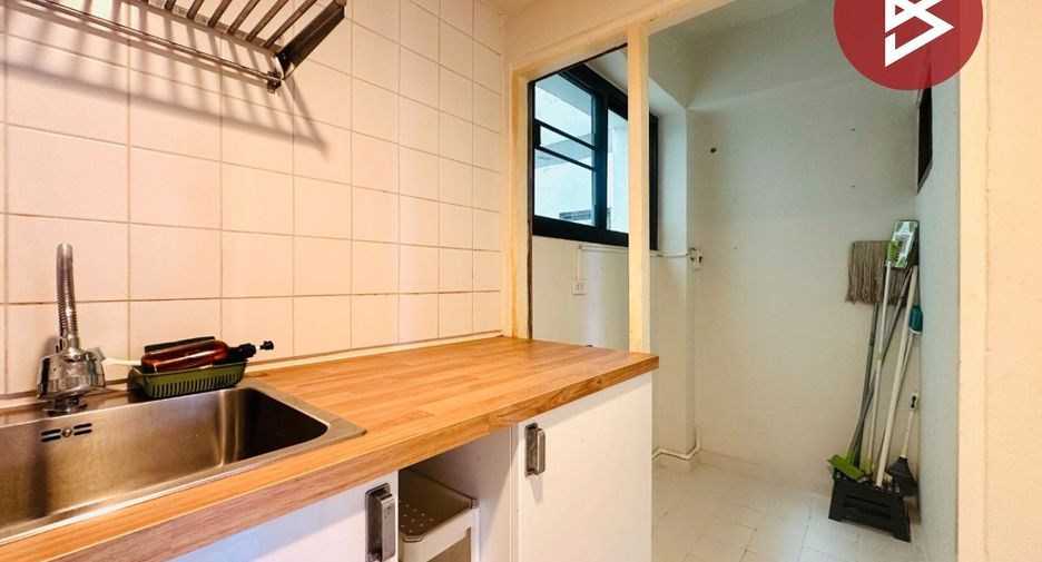 For sale 1 bed condo in Suan Luang, Bangkok