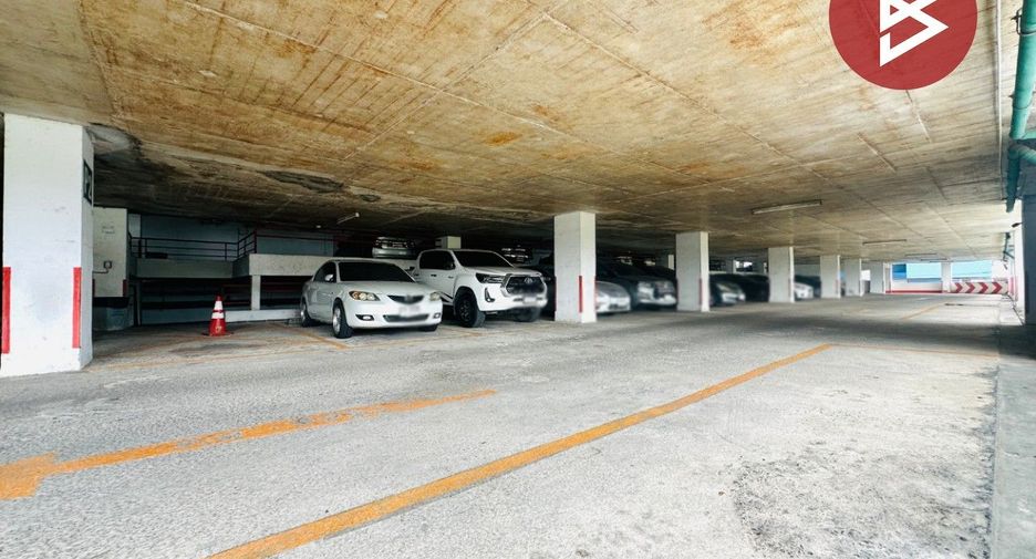 For sale 1 bed condo in Suan Luang, Bangkok