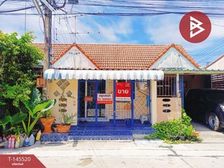 For sale 2 bedrooms townhouse in Mueang Samut Prakan, Samut Prakan
