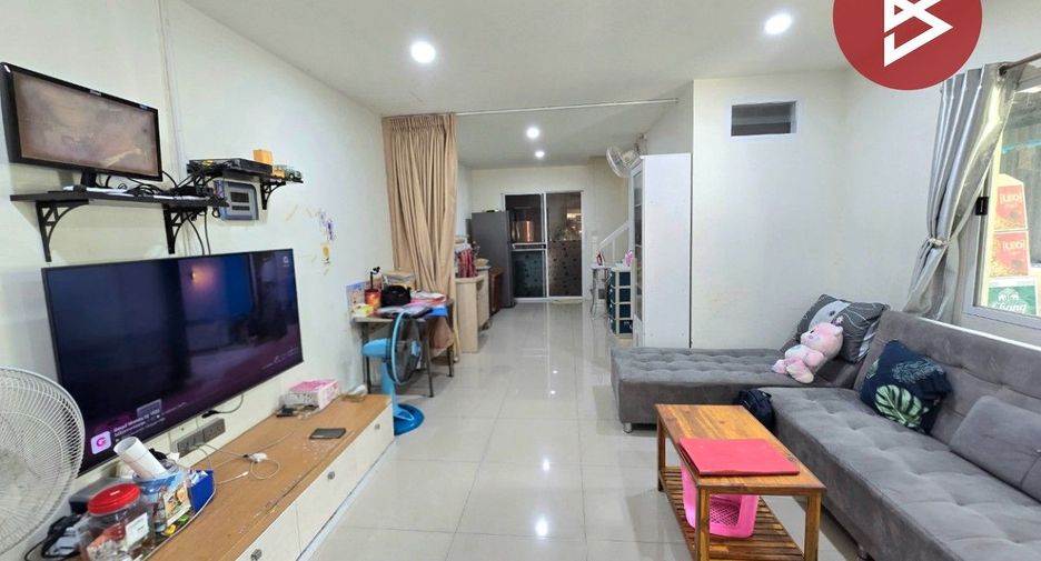 For sale 2 bedrooms townhouse in Phra Samut Chedi, Samut Prakan