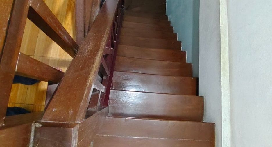 For sale 2 bedrooms townhouse in Mueang Samut Prakan, Samut Prakan