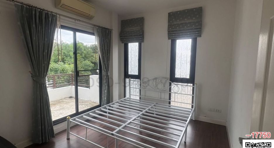 For rent 3 bedrooms house in Sai Mai, Bangkok