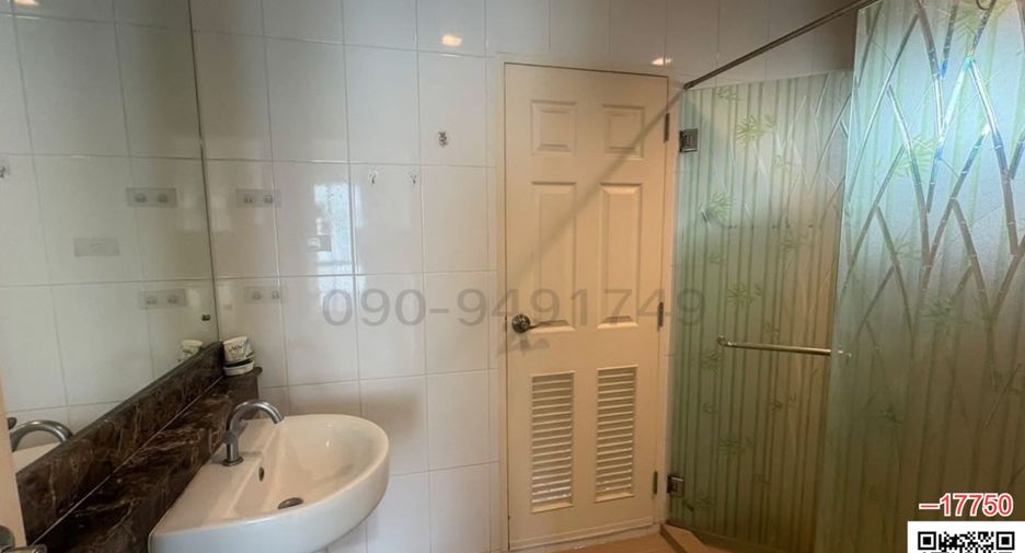 For rent 3 bedrooms house in Sai Mai, Bangkok