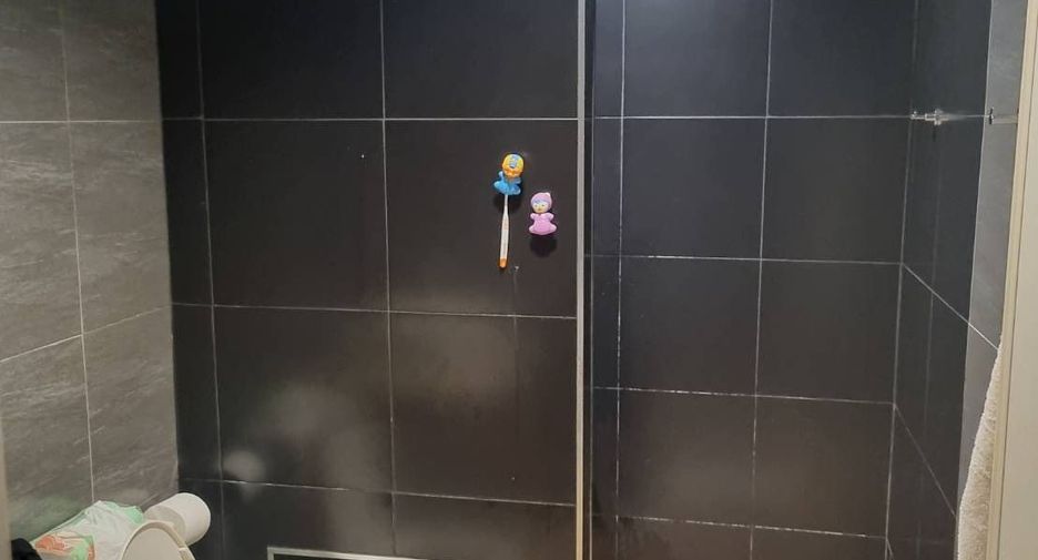 For sale 3 bedrooms townhouse in Suan Luang, Bangkok