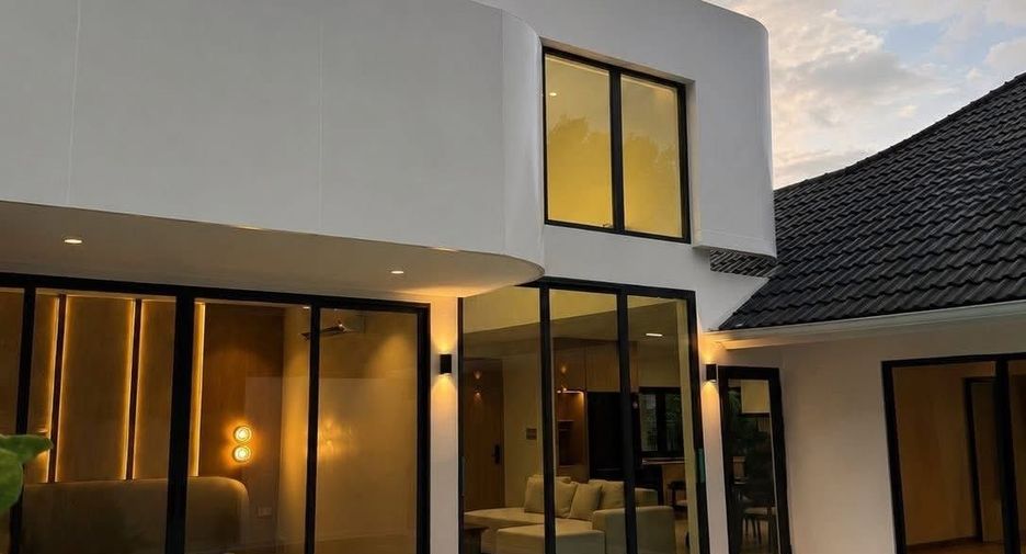 Casa en venta de 4 habitaciones en Mueang Chiang Mai, Chiang Mai