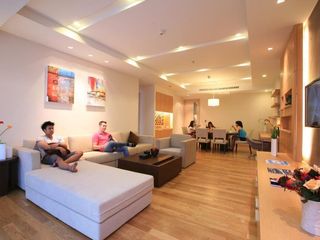 Condo en alquiler de 3 habitaciones en Watthana, Bangkok