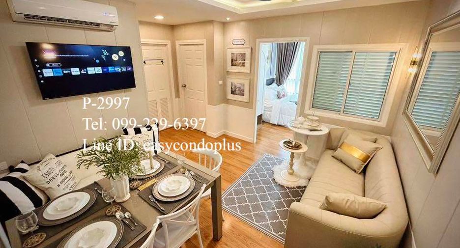 For rent 2 bedrooms condo in Huai Khwang, Bangkok