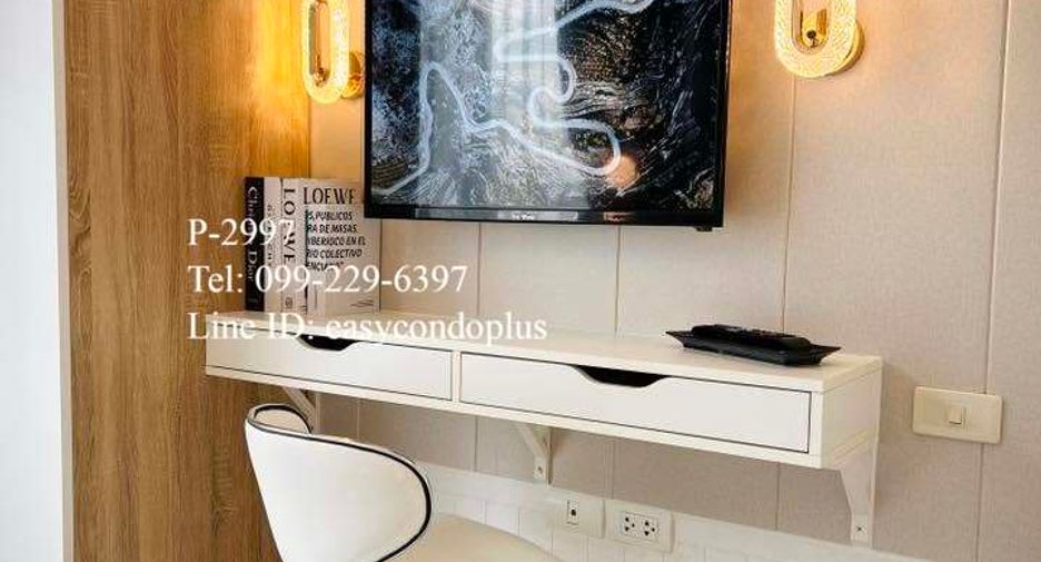 For rent 2 bedrooms condo in Huai Khwang, Bangkok
