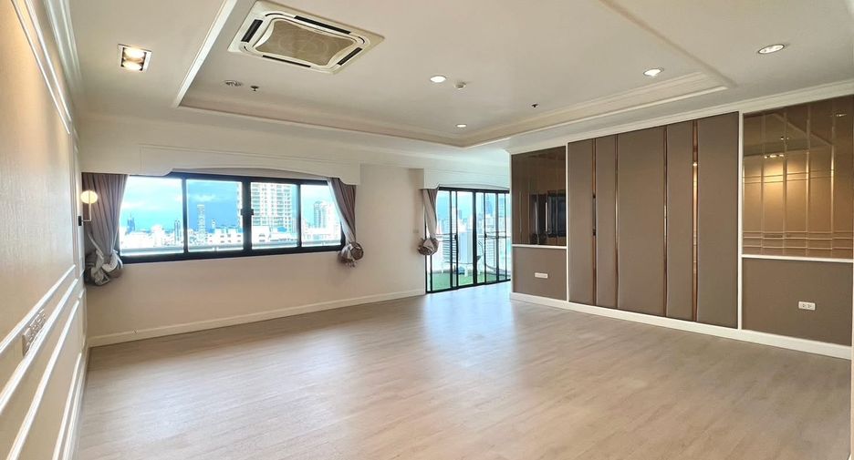 Wohnung zur Miete mit 4 Zimmer in Watthana, Bangkok