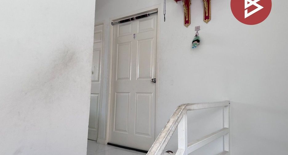 For sale 3 bedrooms townhouse in Khlong Luang, Pathum Thani